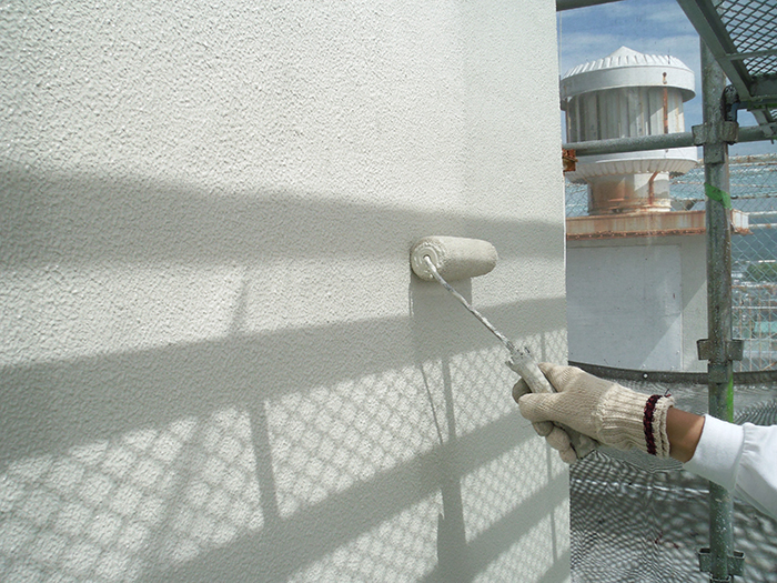 塔屋外壁塗装、トップコート2回目写真